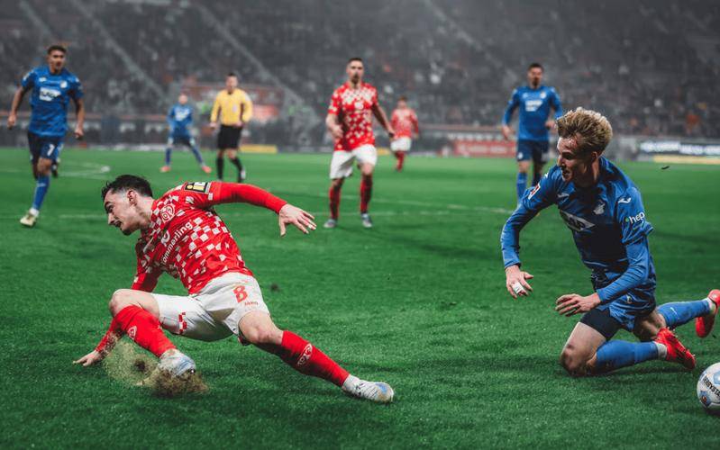 斯图加特对门兴格拉德巴赫爱游戏官网